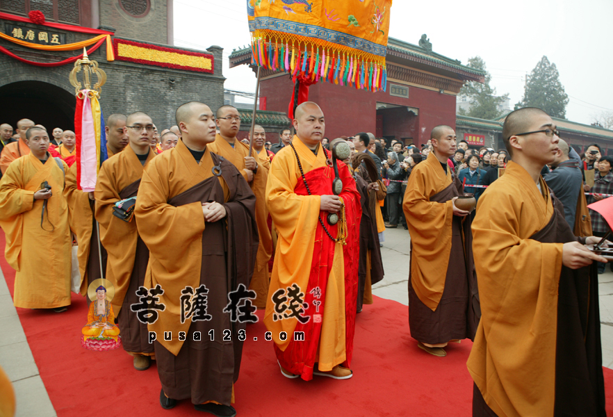 【高清图集】西安大兴善寺宽旭法师升座暨大雄宝殿开光庆典隆重举行