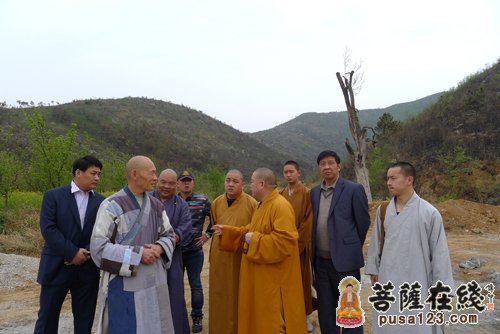 少林寺方丈释永信法师参访河南省桐柏县清泉寺桂泉寺