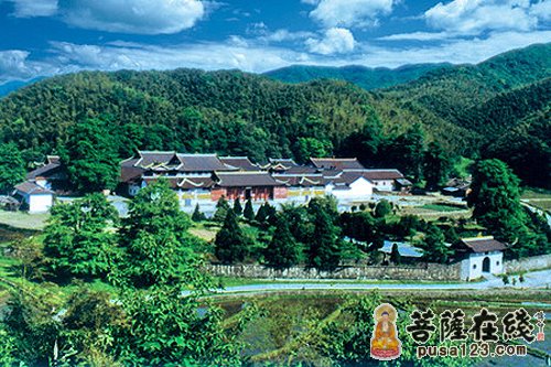 江西云居山真如禅寺