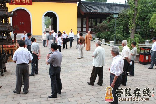 菩萨在线江苏讯 6月24日上午,江苏省泰州市民族宗教事务局许