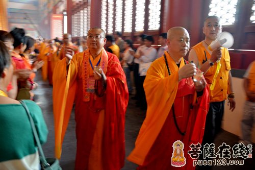 山东东营天宁寺隆重举行寺院落成暨佛像开光法会