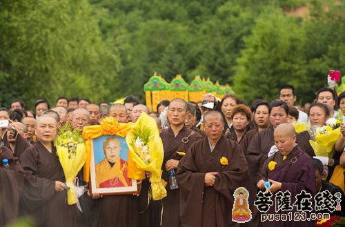 敦化市正觉寺中兴上佛下性老法师荼毗及追思法会(2)