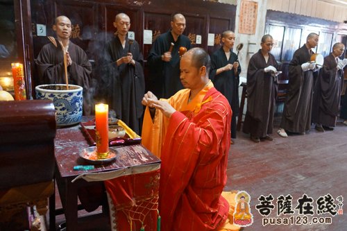 江西云居山真如禅寺举行2013年大型晒经法会