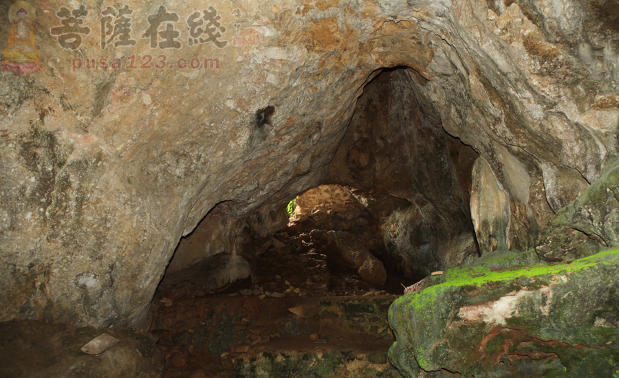 六祖古洞(图片来源:菩萨在线 摄影:妙静)
