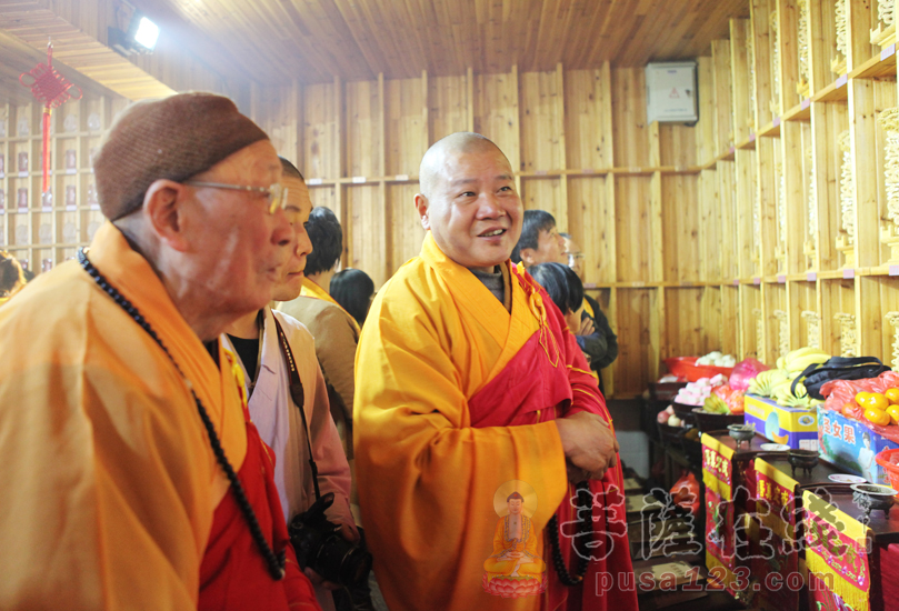 【高清图集】张家港香山寺水晶观音开光法会暨岩灵山分院第七届同学会