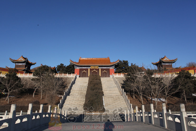 辽宁明月禅寺