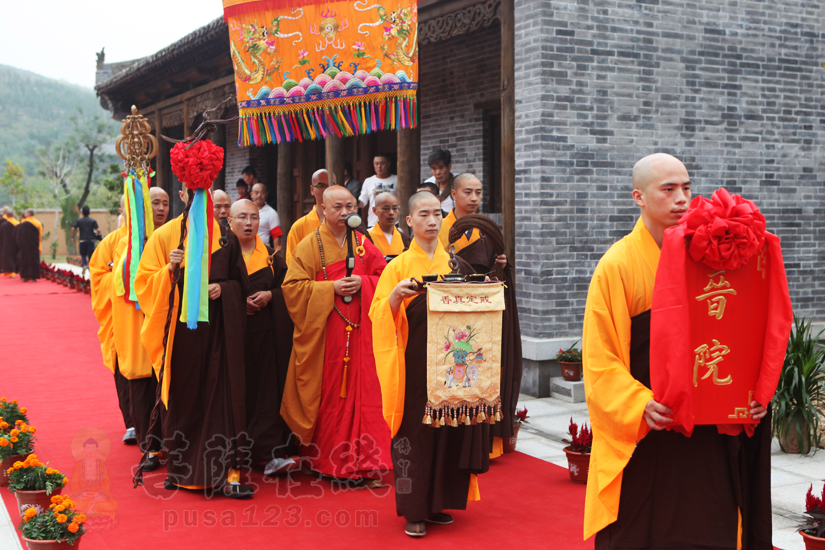 【高清图集】青州广福寺重修落成暨本悟法师方丈升座庆典隆重举行