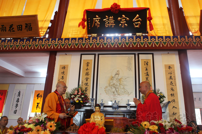 【高清图集】青州广福寺重修落成暨本悟法师方丈升座庆典隆重举行