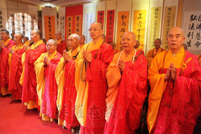 【高清图集】抚州正觉古寺举行学辉法师荣膺方丈升座庆典法会