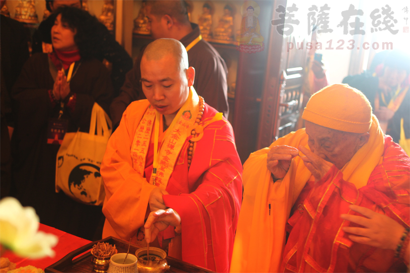 【高清图集】抚州大金山寺隆重举行金刚万佛报恩塔开光庆典法会