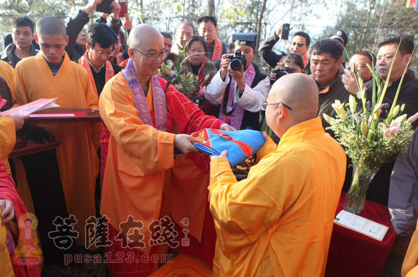 【高清图集】天下祖庭黄梅五祖寺隆重举行正慈大和尚升座庆典法会