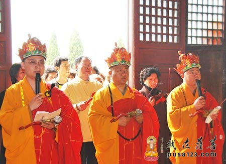 张家港香山寺举行水陆送圣法会