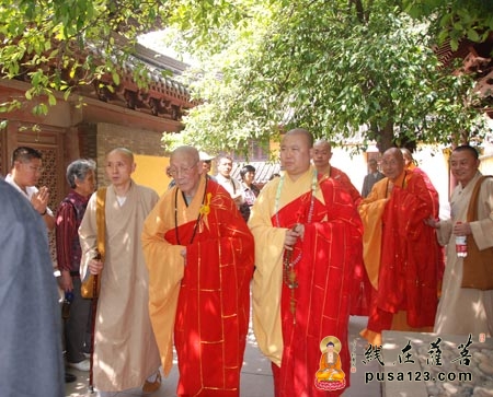 茗山长老圆寂十周年传供法会在焦山定慧寺隆重举行