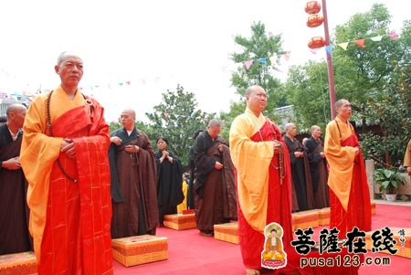 荫远长老圆寂六周年传供法会在海安广福禅寺隆重举行