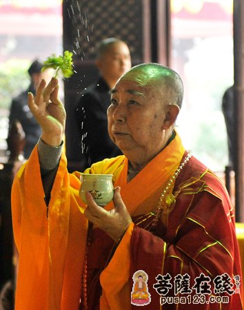 广州光孝寺举行讽诵《金刚般若波罗蜜经》法会